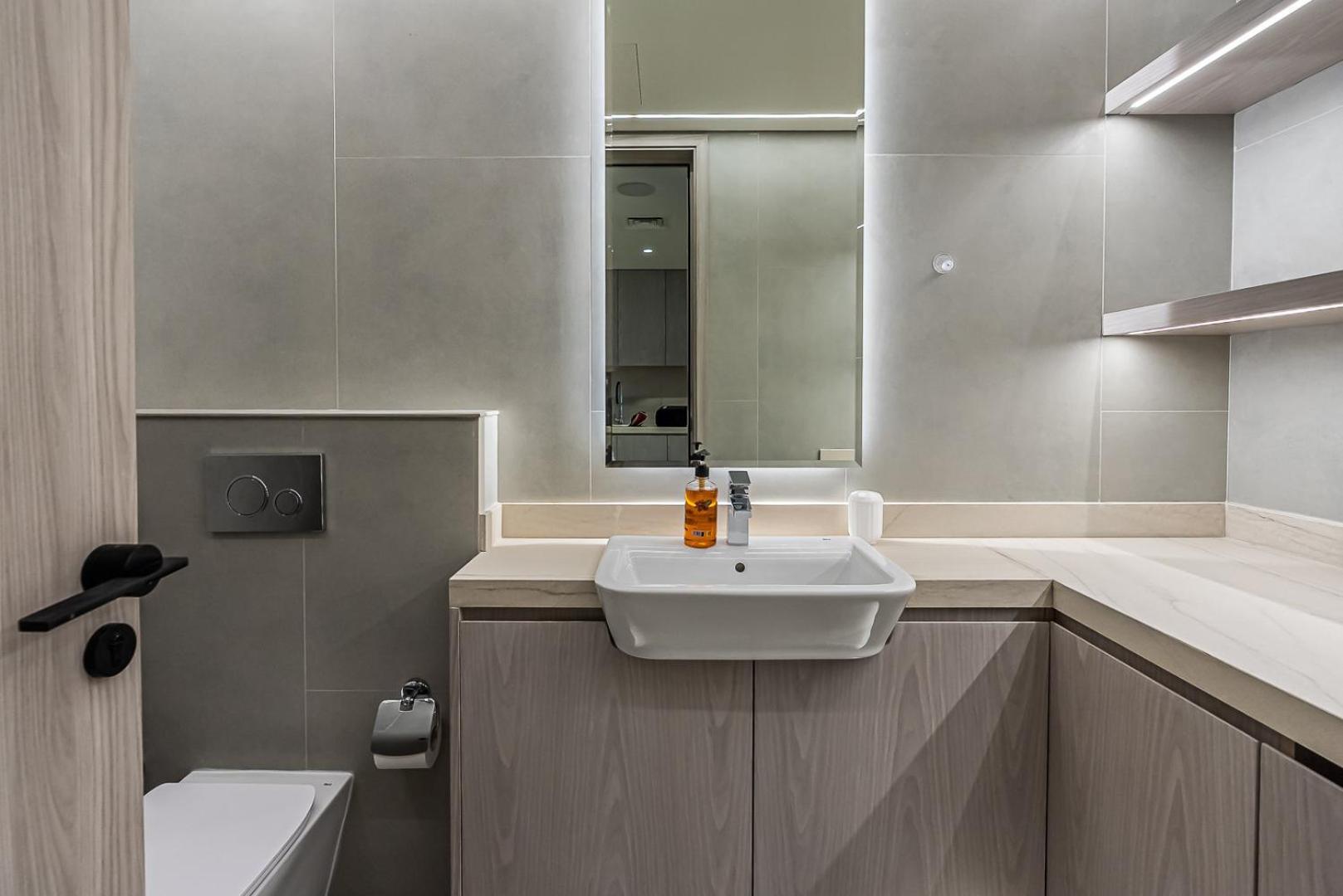 Elegant 1bdr In Jvc * Dubai
